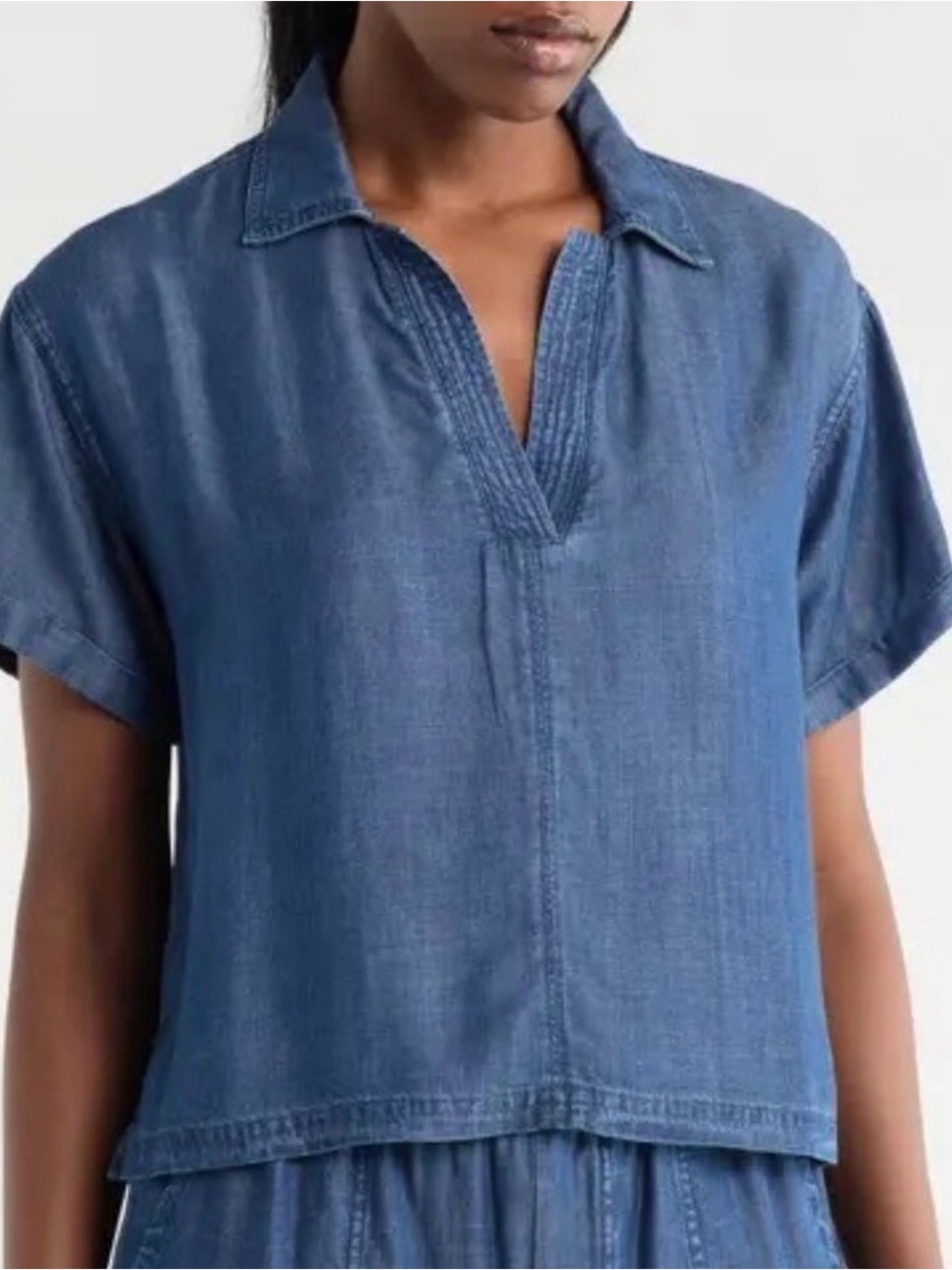 Splendid Blue Indigo Chambray Short-Sleeve Top